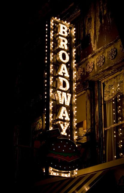 Traveling to NYC? Book your Broadway tickets in advance!